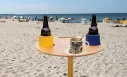 składany stolik na plażę